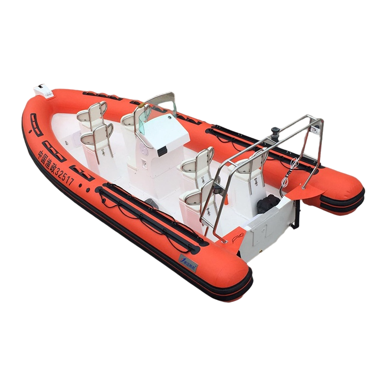 Barco de pesca de recreo y ocio barco con motor fueraborda