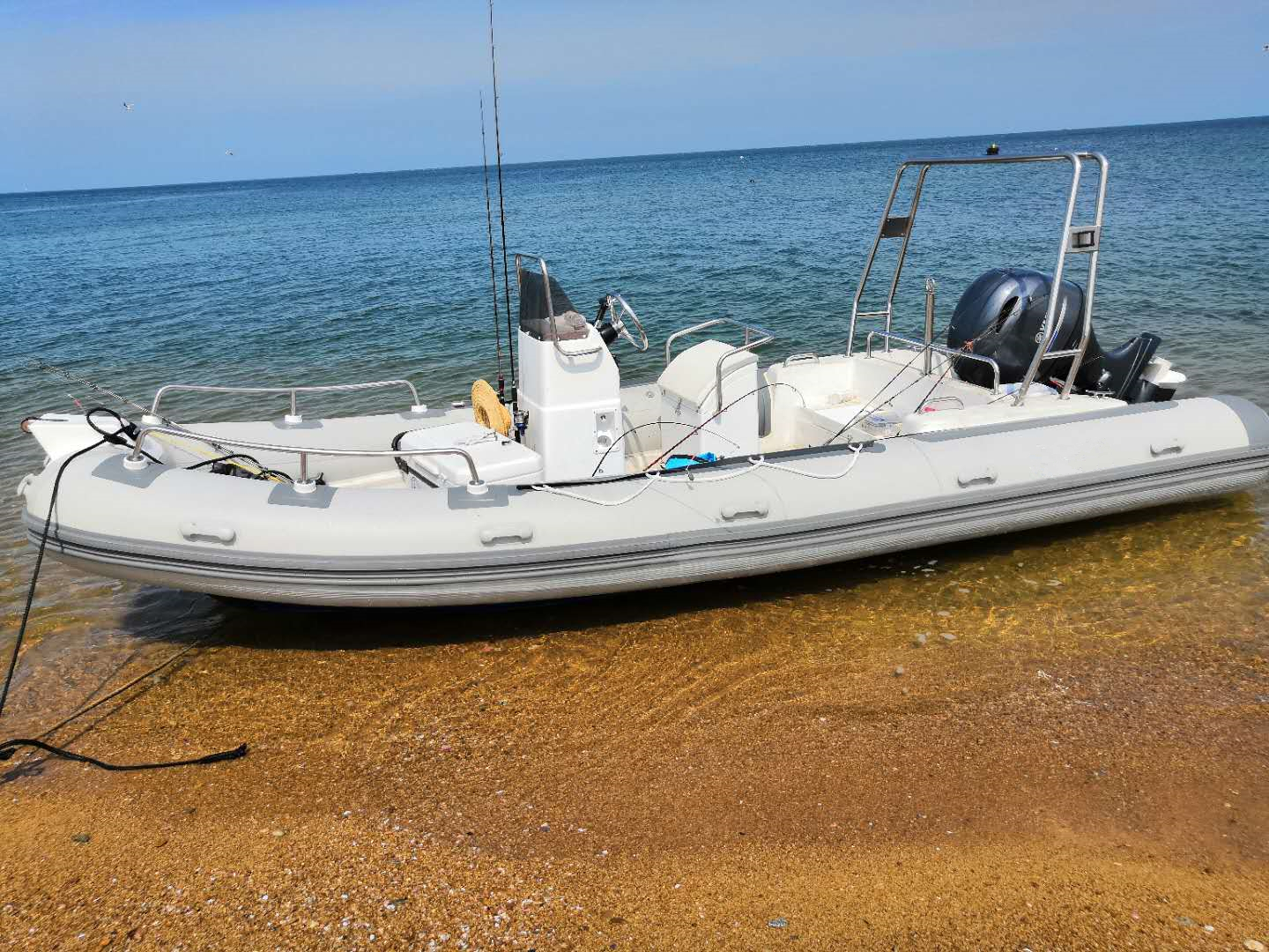 Barco con motor fueraborda Hypalon de alta calidad con motor