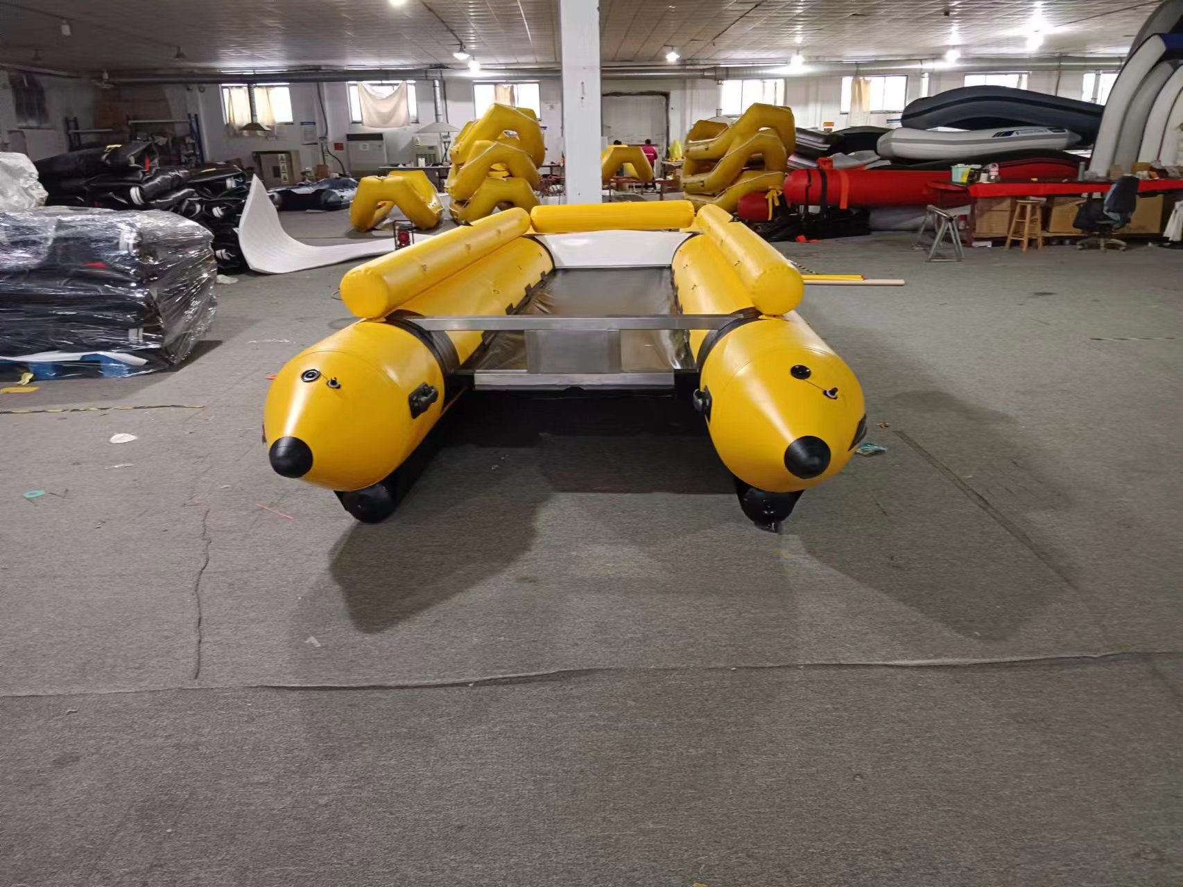  Bote inflable de velocidad de catamarán con piso de aluminio 