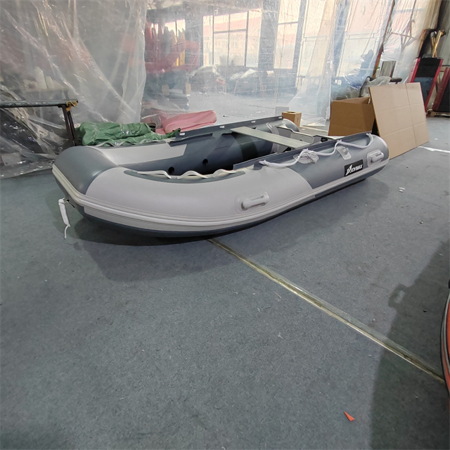 Barco inflable de PVC con motor fueraborda de 10 pies 